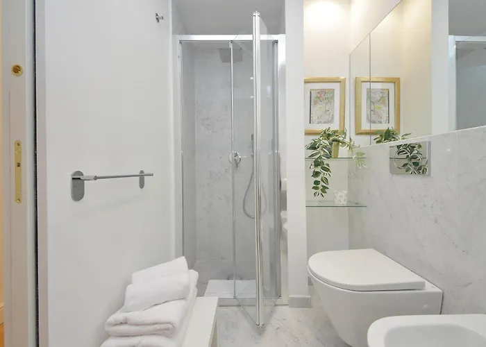 Ych - Luce Ed Eleganza A Corso Italia * Rom