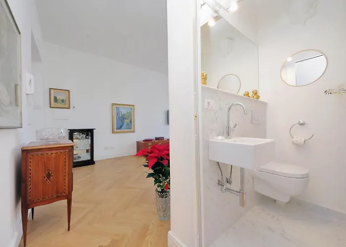 Ych - Luce Ed Eleganza A Corso Italia Apartment *